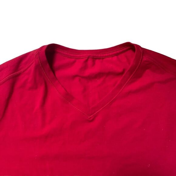 Lululemon Red Men's Tshirt - Picture 3 of 7